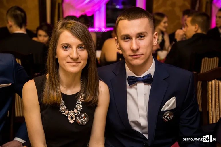 Studniówka ostrowskiego Rubinka (zdjęcia, wideo)