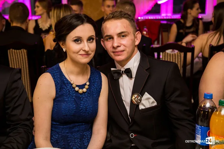 Studniówka ostrowskiego Rubinka (zdjęcia, wideo)