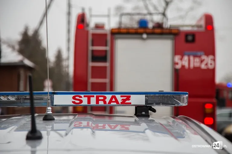Pożar szkoły. Ponad 500 ewakuowanych (zdjęcia)