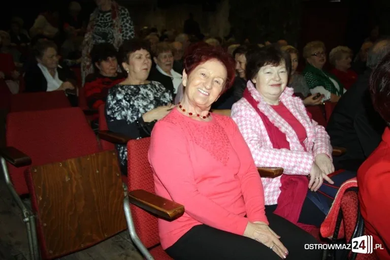 Malarze naiwni na wykładzie UTW (zdjęcia)