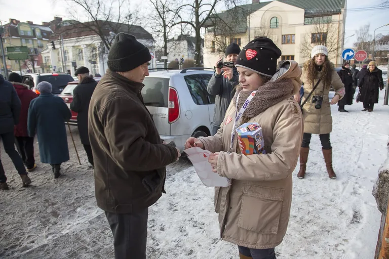 WOŚP zebrała w Ostrowi ponad 37 tys. złotych