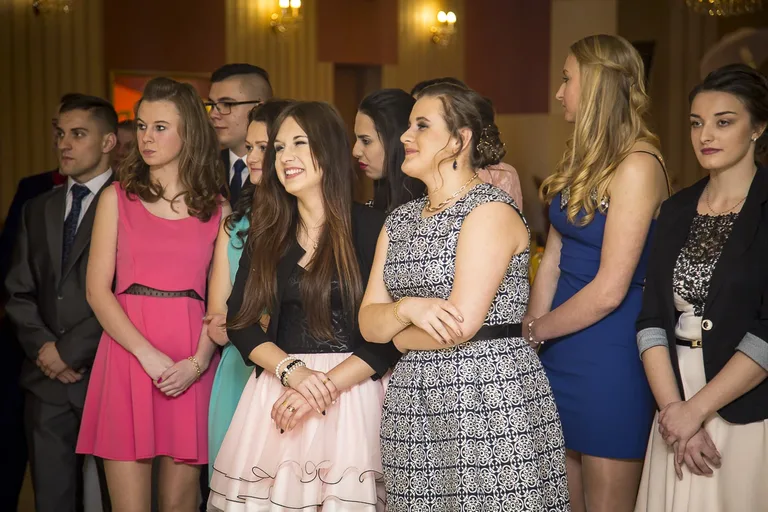 Studniówka ZS CKR Stare Lubiejewo (zdjęcia, wideo)