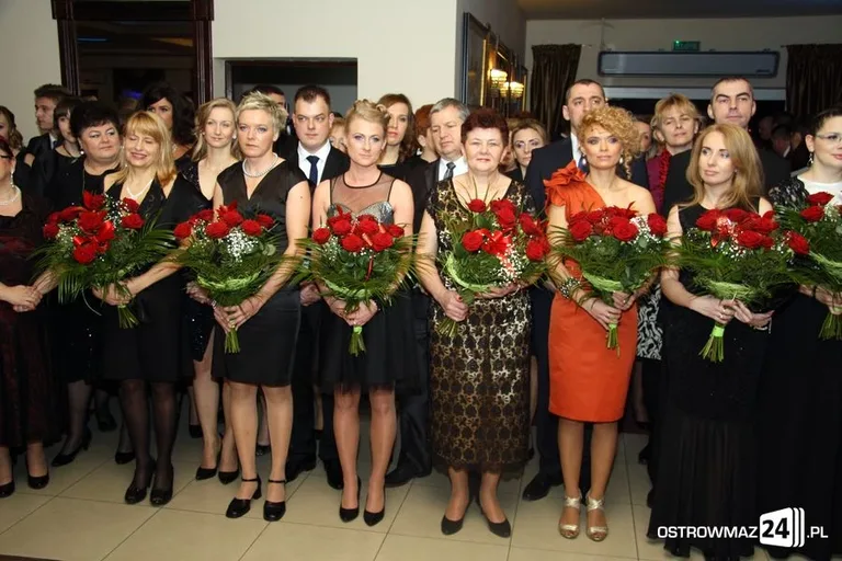 Podróż w czasie. Studniówka Rubinka i ZS CKR (zdjęcia)