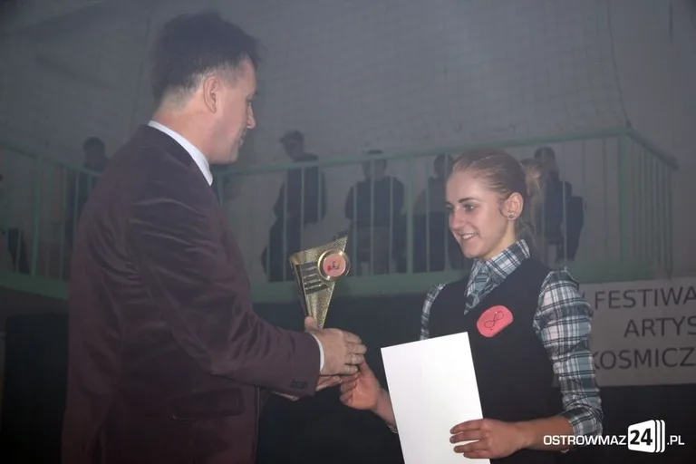 Kosmiczne panny młode na konkursie w Rubinku