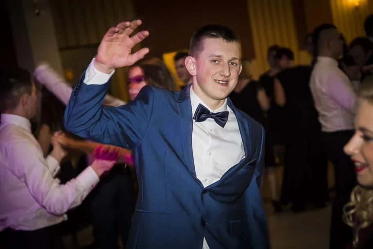 Studniówka ZS CKR Stare Lubiejewo (zdjęcia, wideo)