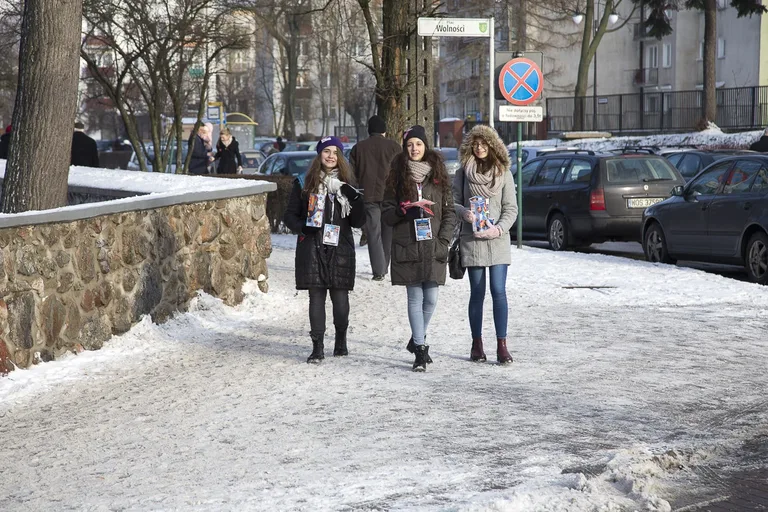 WOŚP kwestuje w Ostrowi (aktualizacja, zdjęcia)