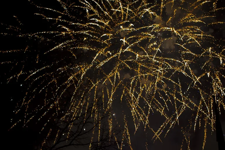 Sylwestrowa noc nad Ostrowią Mazowiecką (wideo)