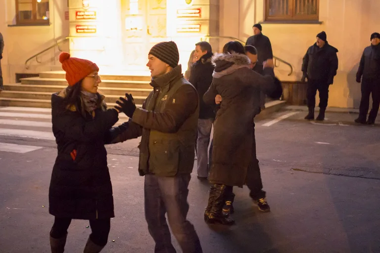 Sylwestrowa noc nad Ostrowią Mazowiecką (wideo)