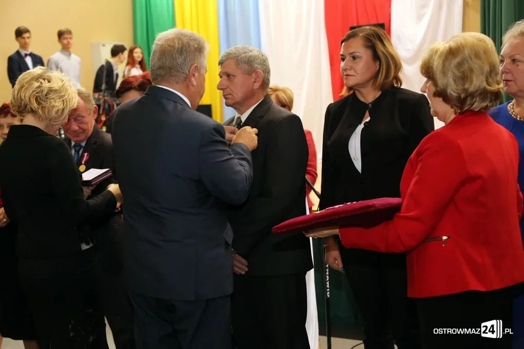 Dzień Edukacji Narodowej (zdjęcia, lista wyróżnionych)
