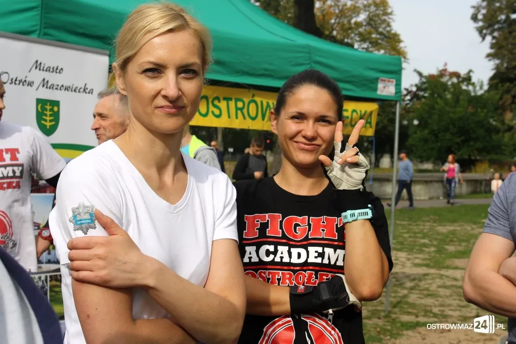 Zawody siłowe w parku Street Workout (zdjęcia)
