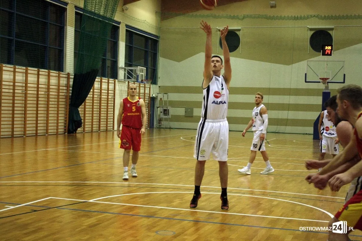 Słabe dwie kwarty i porażka Sokoła (zdjęcia)