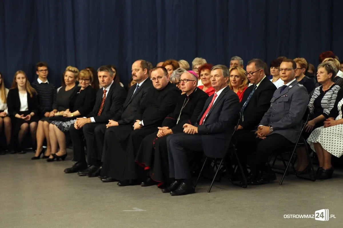 Dzień Edukacji Narodowej (zdjęcia, lista wyróżnionych)
