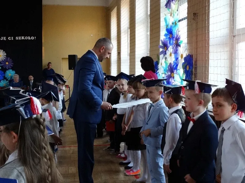 Złożyli uroczyste ślubowanie (zdjęcia)