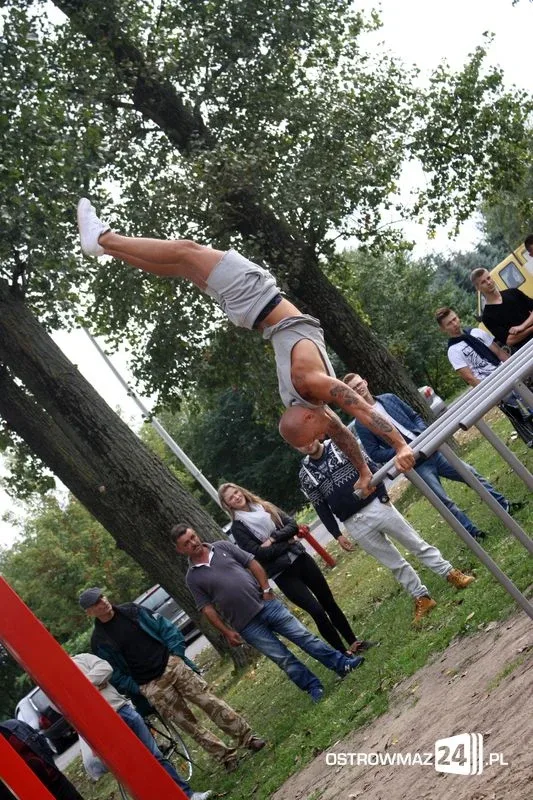 Zawody siłowe w parku Street Workout (zdjęcia)