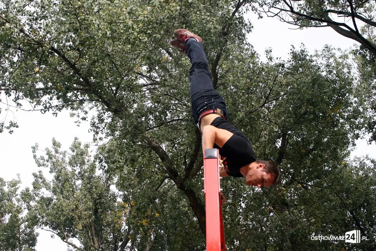 Zawody siłowe w parku Street Workout (zdjęcia)