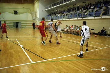 Słabe dwie kwarty i porażka Sokoła (zdjęcia)