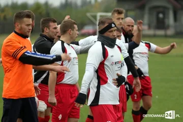 KS Wąsewo uległo Rzekuniance (zdjęcia, wideo)