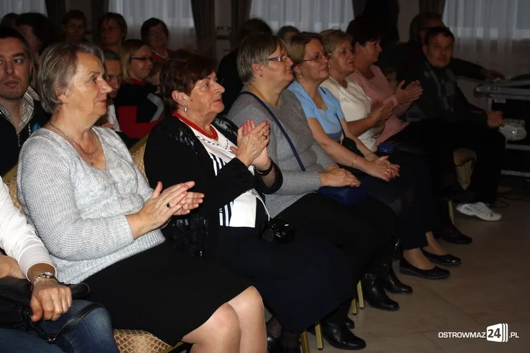 Sztuka "Sen nocy letniej" (zdjęcia)