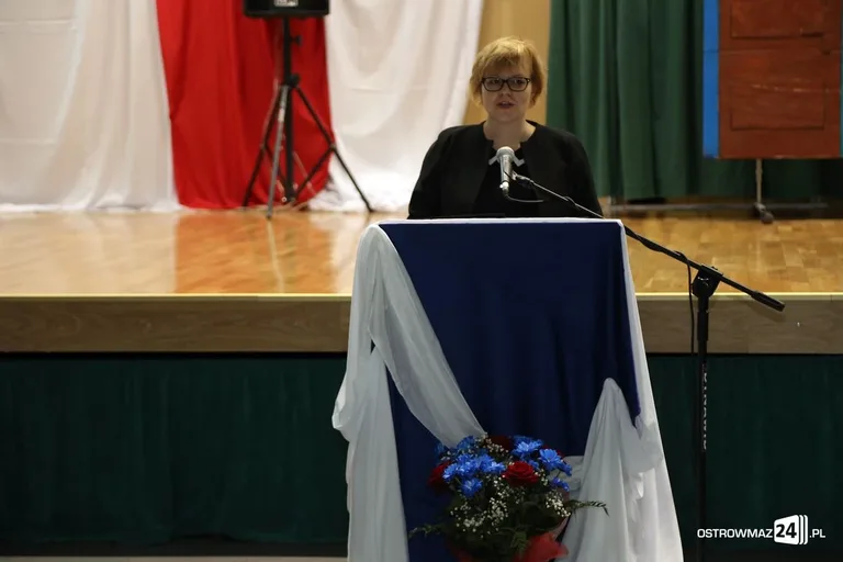 Dzień Edukacji Narodowej (zdjęcia, lista wyróżnionych)