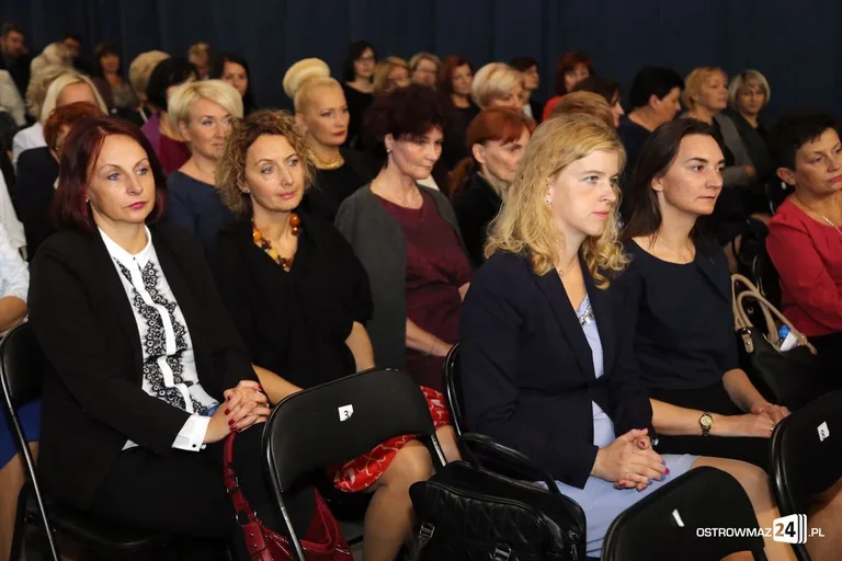 Dzień Edukacji Narodowej (zdjęcia, lista wyróżnionych)