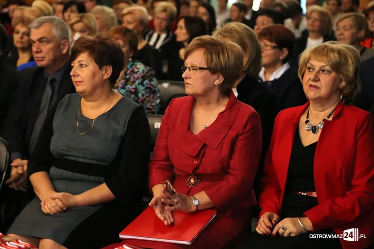 Dzień Edukacji Narodowej (zdjęcia, lista wyróżnionych)