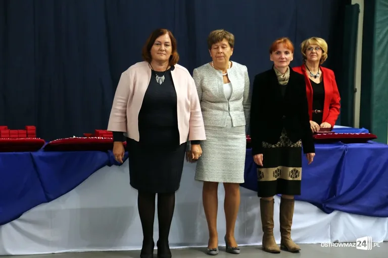 Dzień Edukacji Narodowej (zdjęcia, lista wyróżnionych)