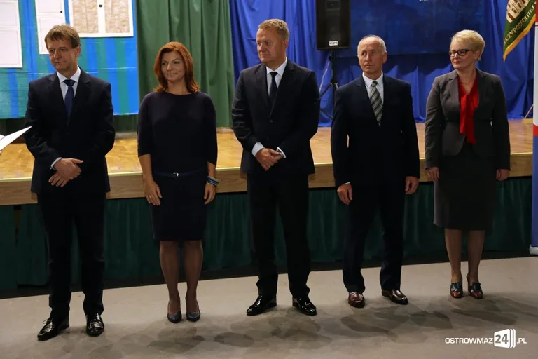 Dzień Edukacji Narodowej (zdjęcia, lista wyróżnionych)