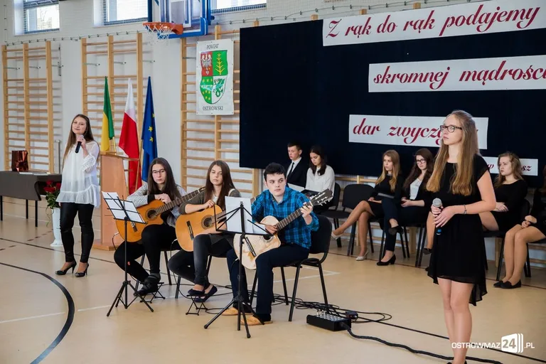 Powiatowy Dzień Edukacji Narodowej (zdjęcia, wideo)