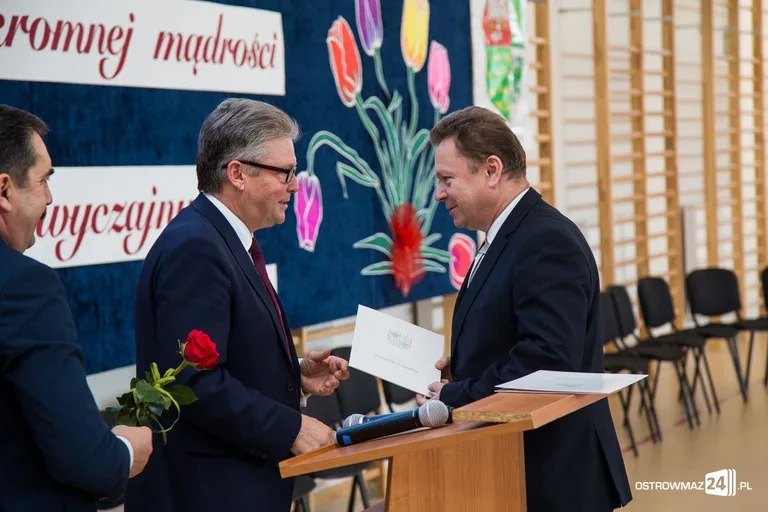 Powiatowy Dzień Edukacji Narodowej (zdjęcia, wideo)