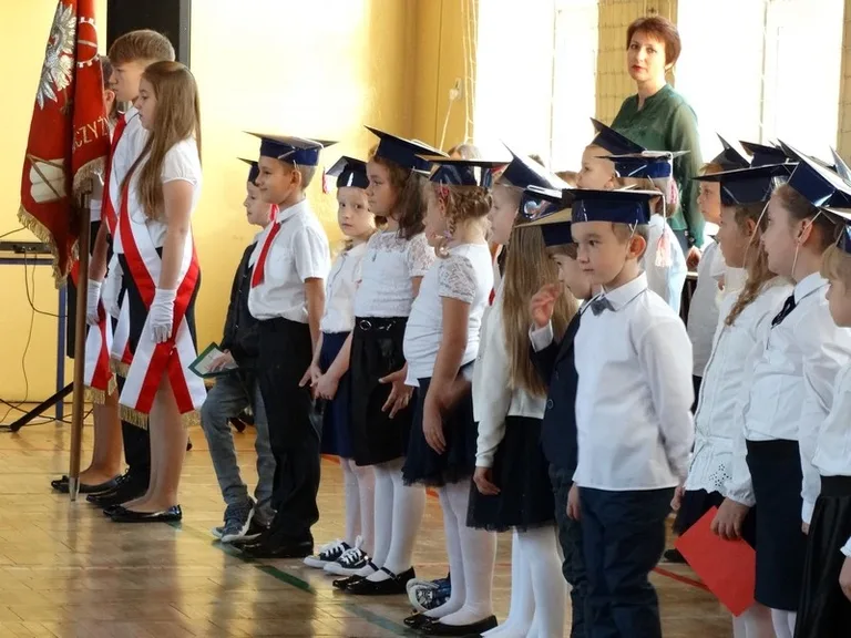 Złożyli uroczyste ślubowanie (zdjęcia)