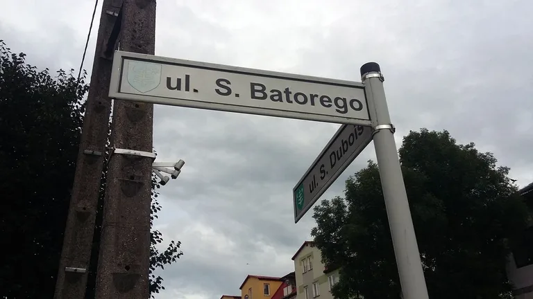 Skrzynka skarg: brak śmietnika przy ul. Batorego