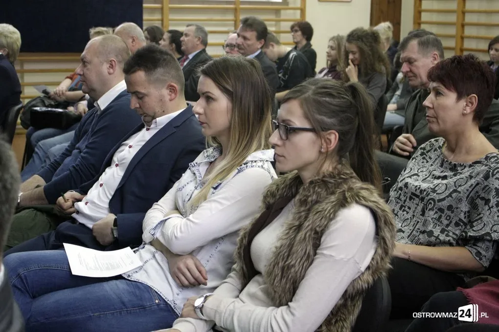 Debata na temat bezpieczeństwa (zdjęcia)