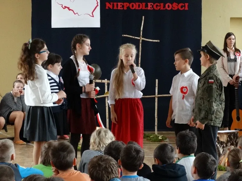 Uczcili rocznicę odzyskania niepodległości (zdjęcia)