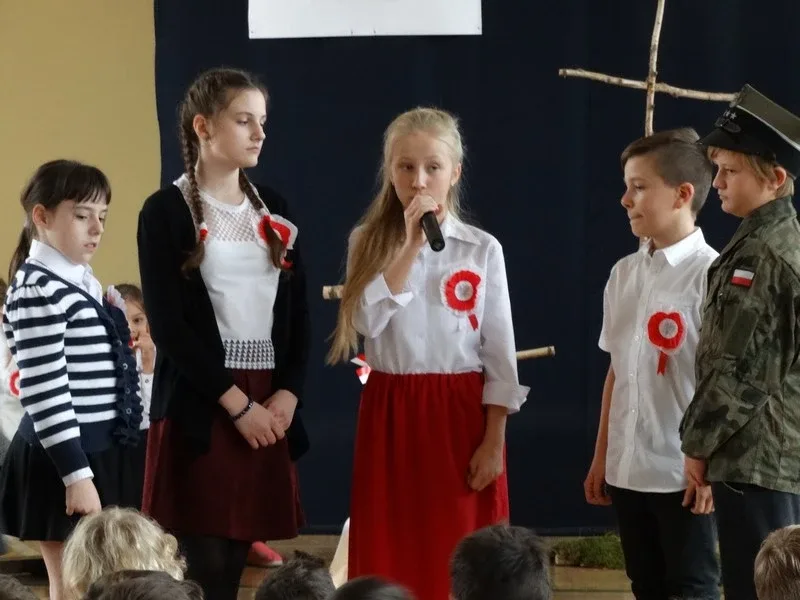 Uczcili rocznicę odzyskania niepodległości (zdjęcia)