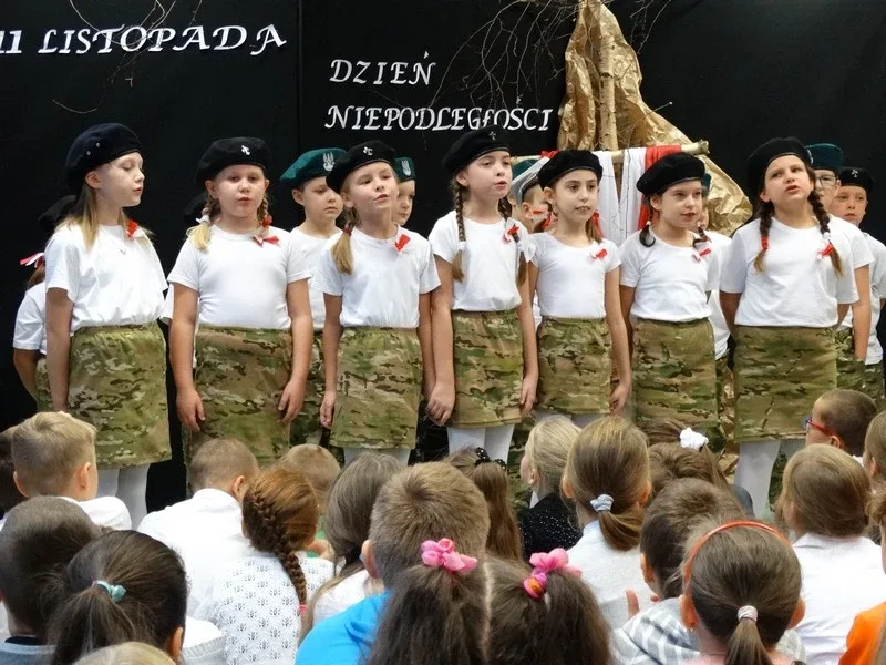 Dzieci nie zapomniały o narodowym święcie (zdjęcia)
