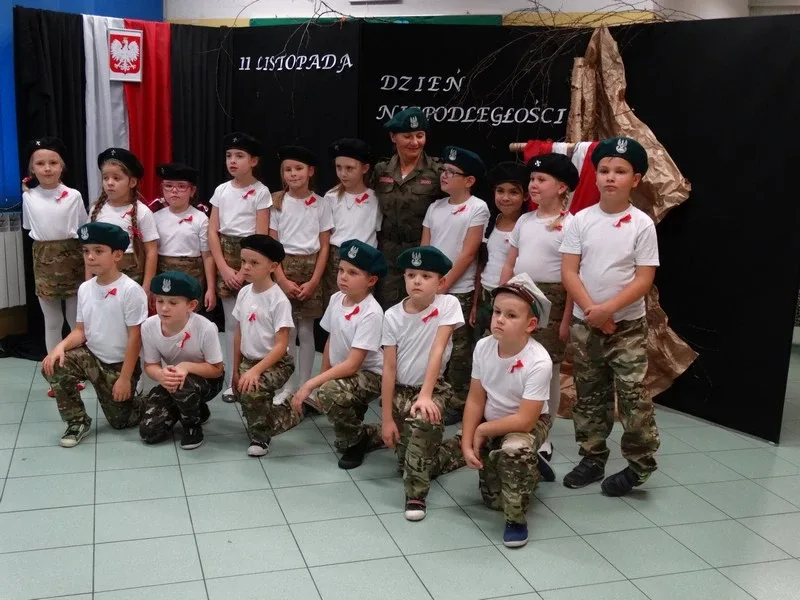 Dzieci nie zapomniały o narodowym święcie (zdjęcia)