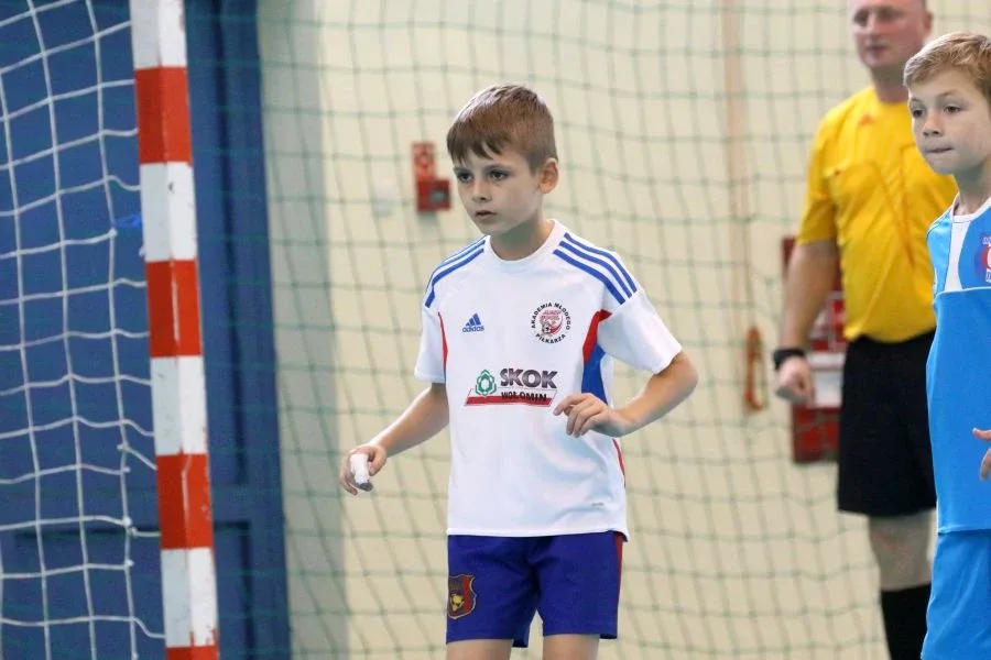 Silna defensywa AMP Gool (zdjęcia, wideo)