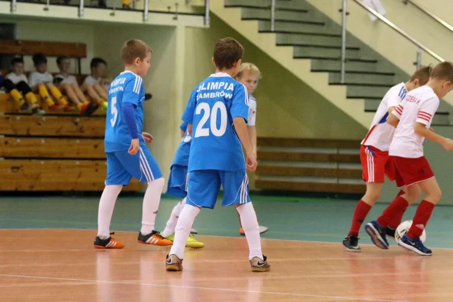 Silna defensywa AMP Gool (zdjęcia, wideo)