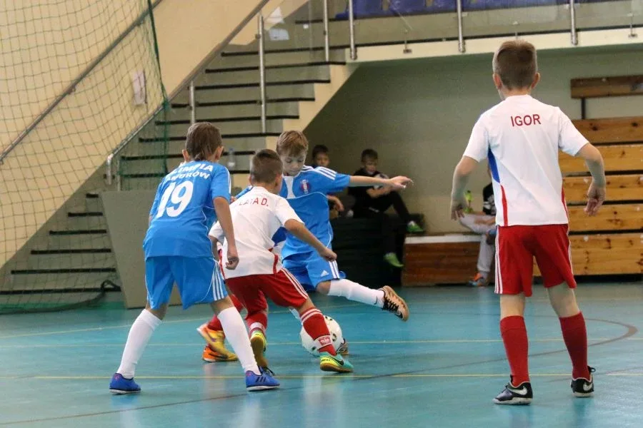 Silna defensywa AMP Gool (zdjęcia, wideo)