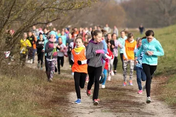 Biegacze z medalami i awansami (zdjęcia, wideo)