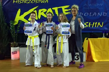 Ostrowscy karatecy w Radzyminie (zdjęcia)