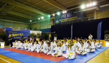 Ostrowscy karatecy w Radzyminie (zdjęcia)