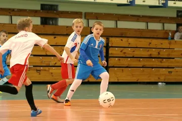 Silna defensywa AMP Gool (zdjęcia, wideo)