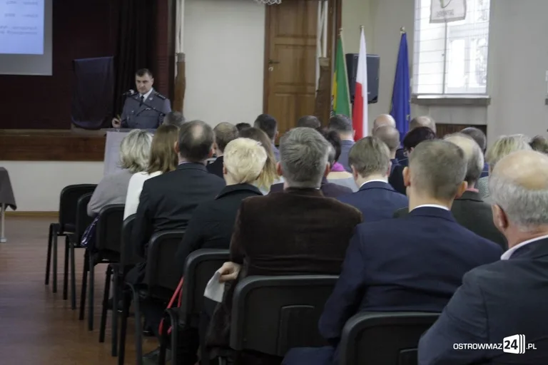 Debata na temat bezpieczeństwa (zdjęcia)
