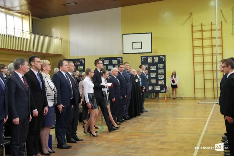 Uczniowie odebrali stypendia Prezesa Rady Ministrów