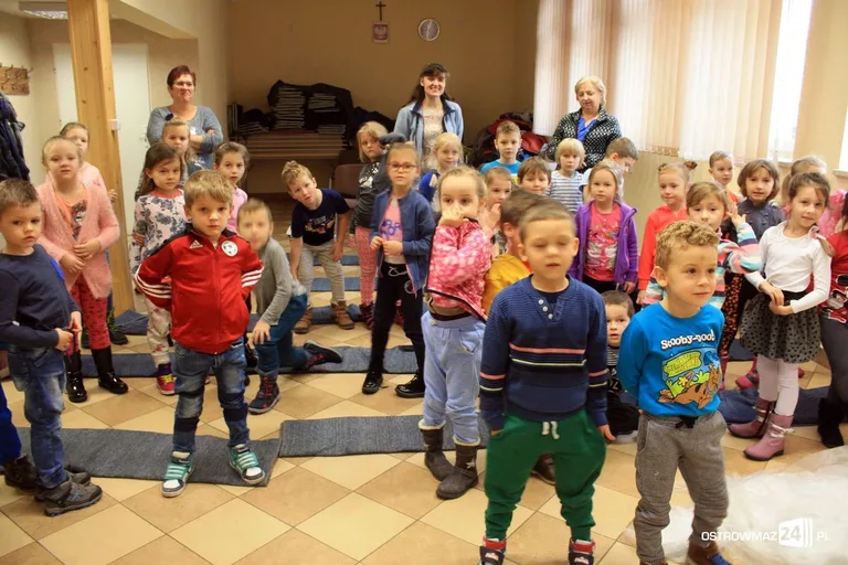 Szewczyk Dratewka w ostrowskich przedszkolach