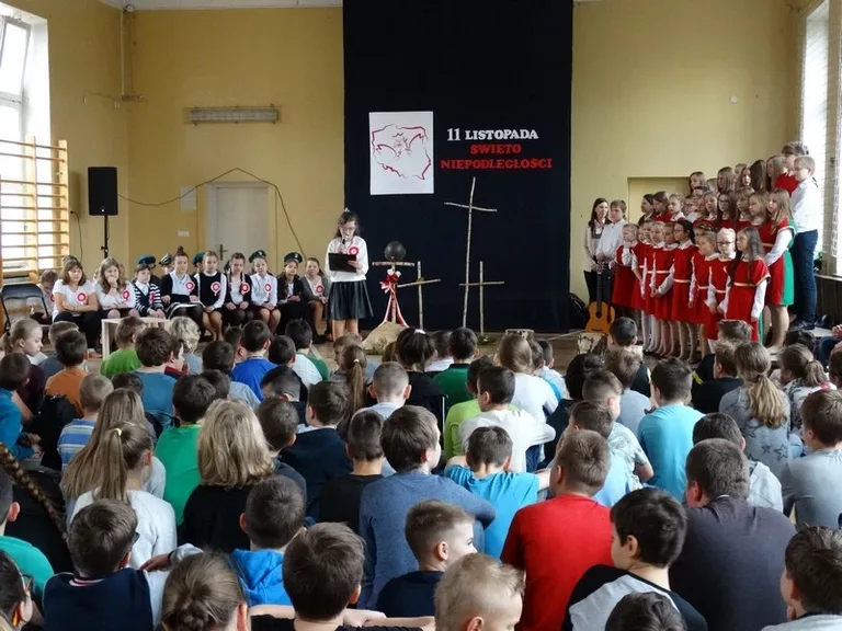 Uczcili rocznicę odzyskania niepodległości (zdjęcia)
