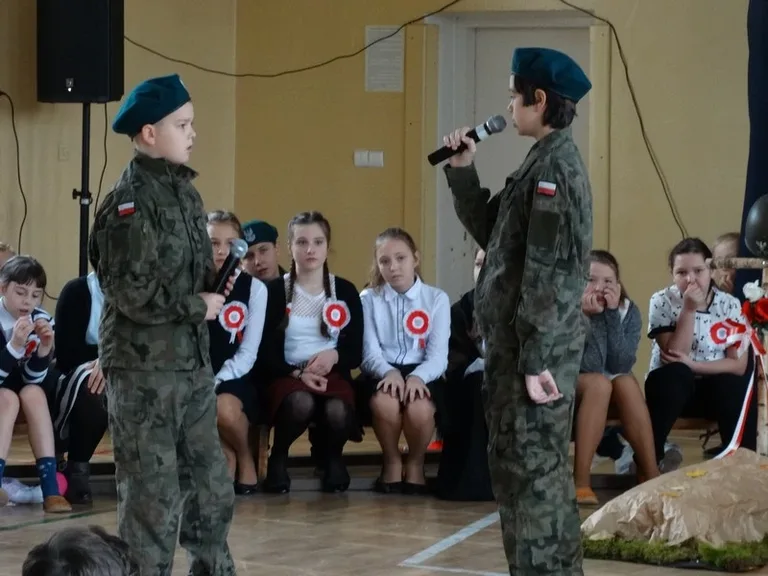 Uczcili rocznicę odzyskania niepodległości (zdjęcia)