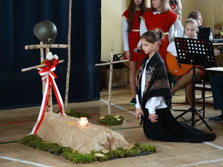Uczcili rocznicę odzyskania niepodległości (zdjęcia)