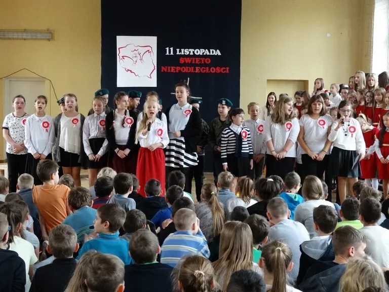 Uczcili rocznicę odzyskania niepodległości (zdjęcia)